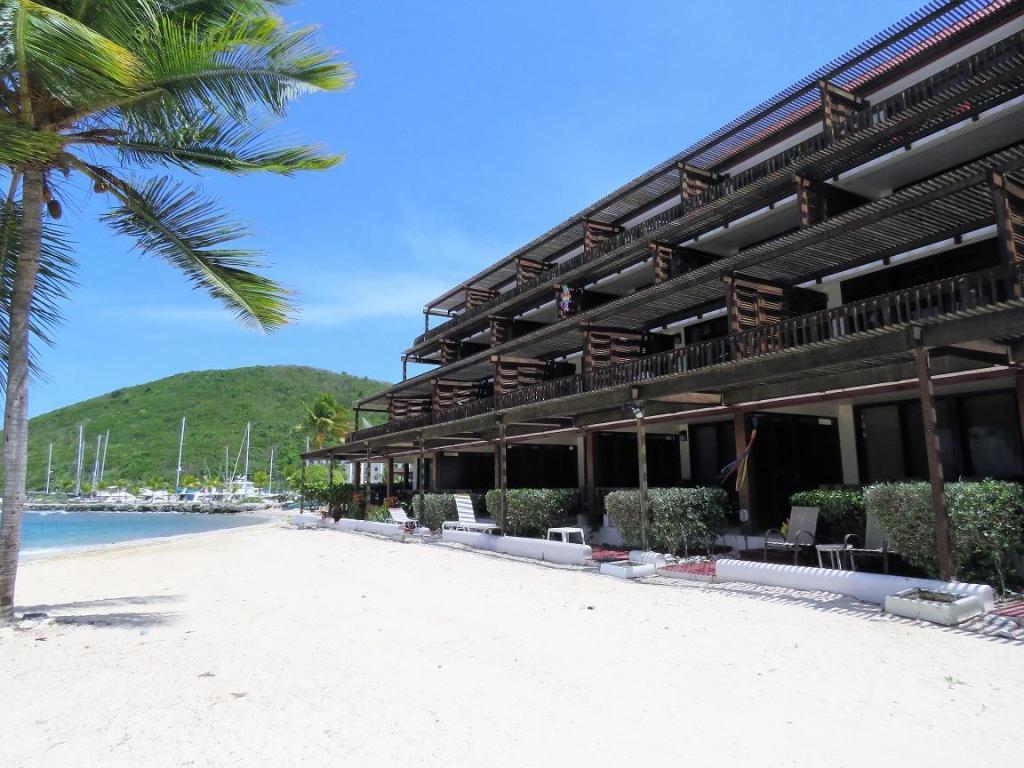 Sapphire Beach Resort And Marina East End  Екстер'єр фото